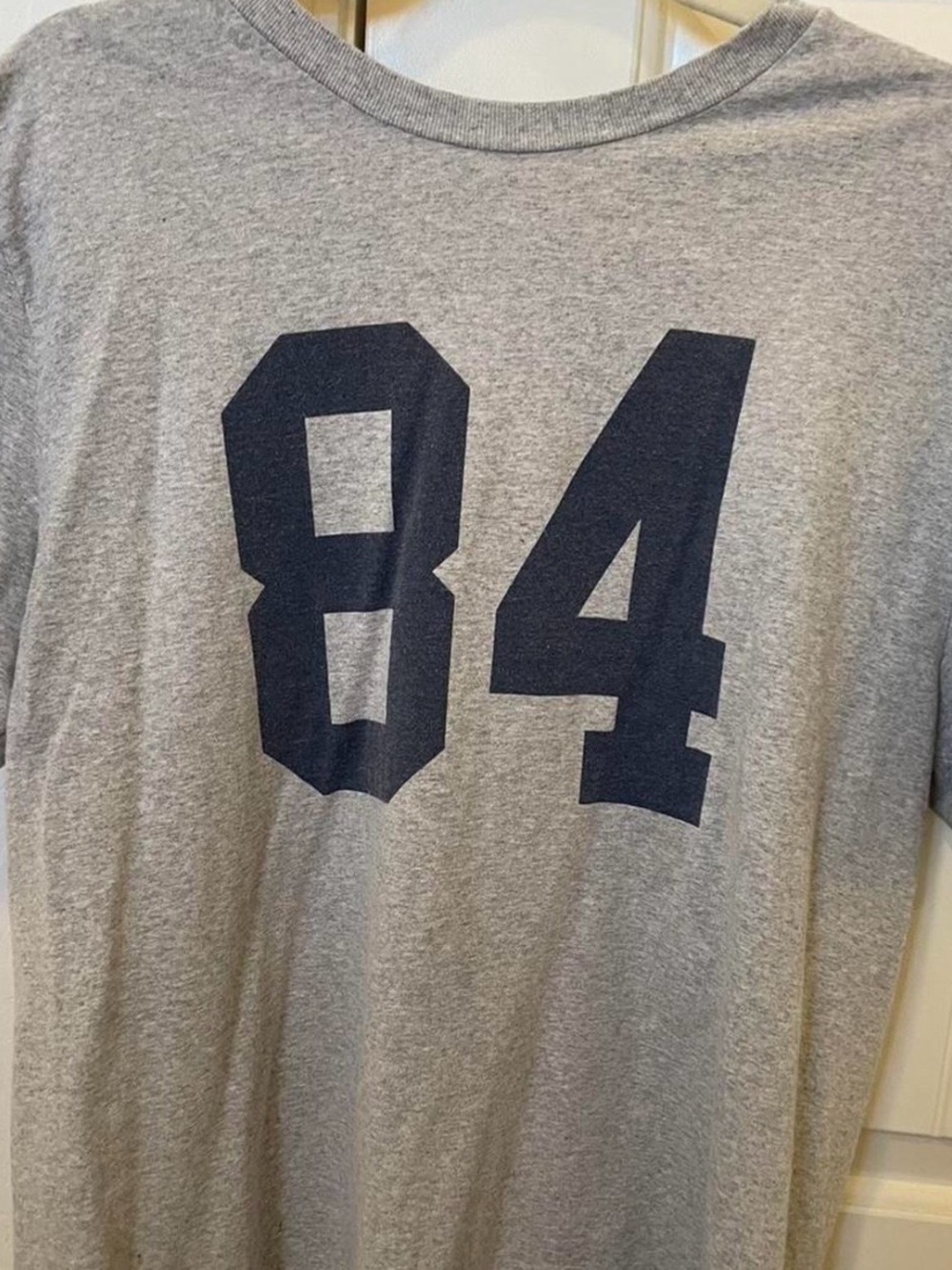 Brandy Melville Gray Men's Tee with Navy '84' Graphic